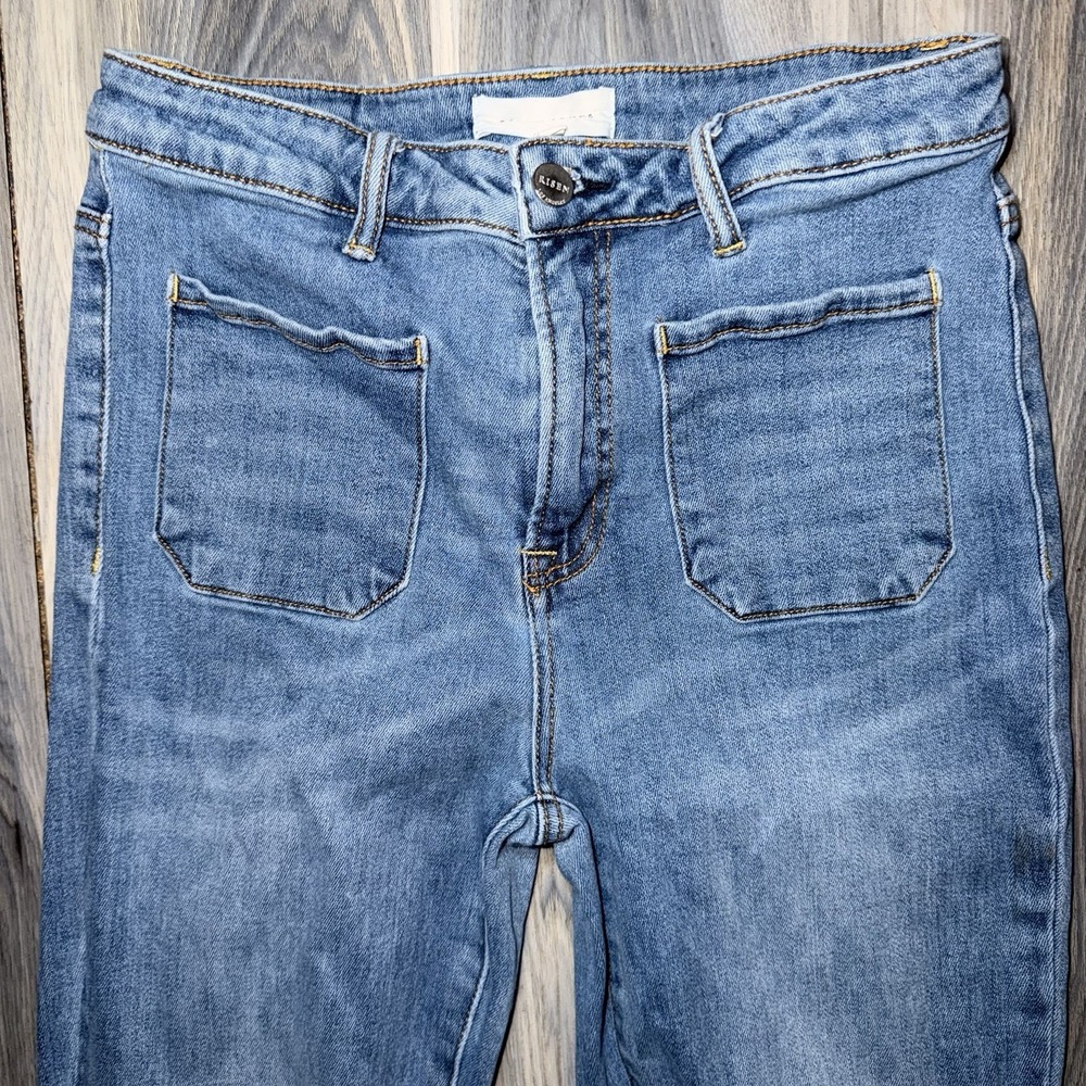 Risen Jeans Womens 11/30 Blue Wash High Rise Patch Front Pockets Flared Wide Leg - Picture 3 of 12